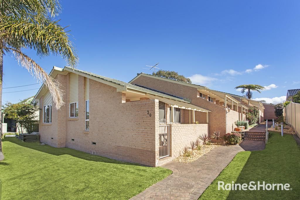 2 bedrooms Villa in 5/20 Stuart Street HELENSBURGH NSW, 2508