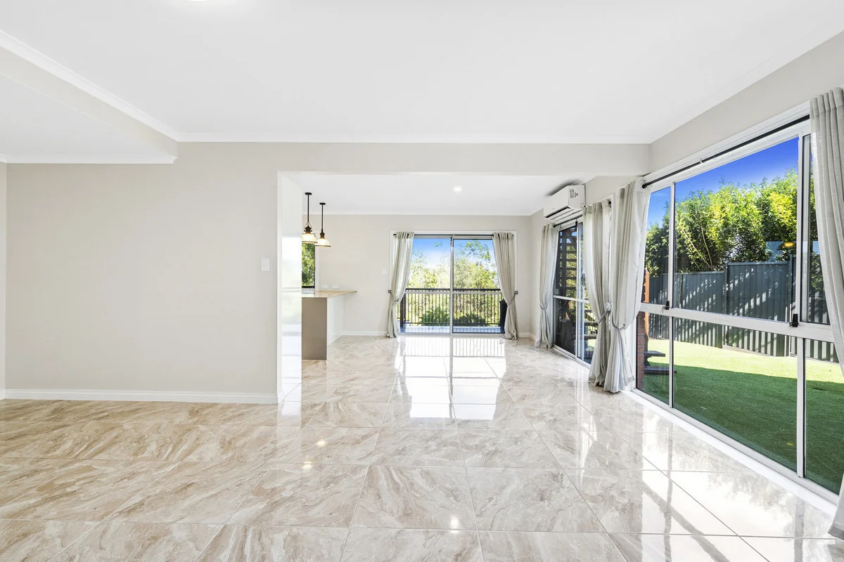 Additional image 8 of 90 Tamworth Drive, Helensvale QLD 4212