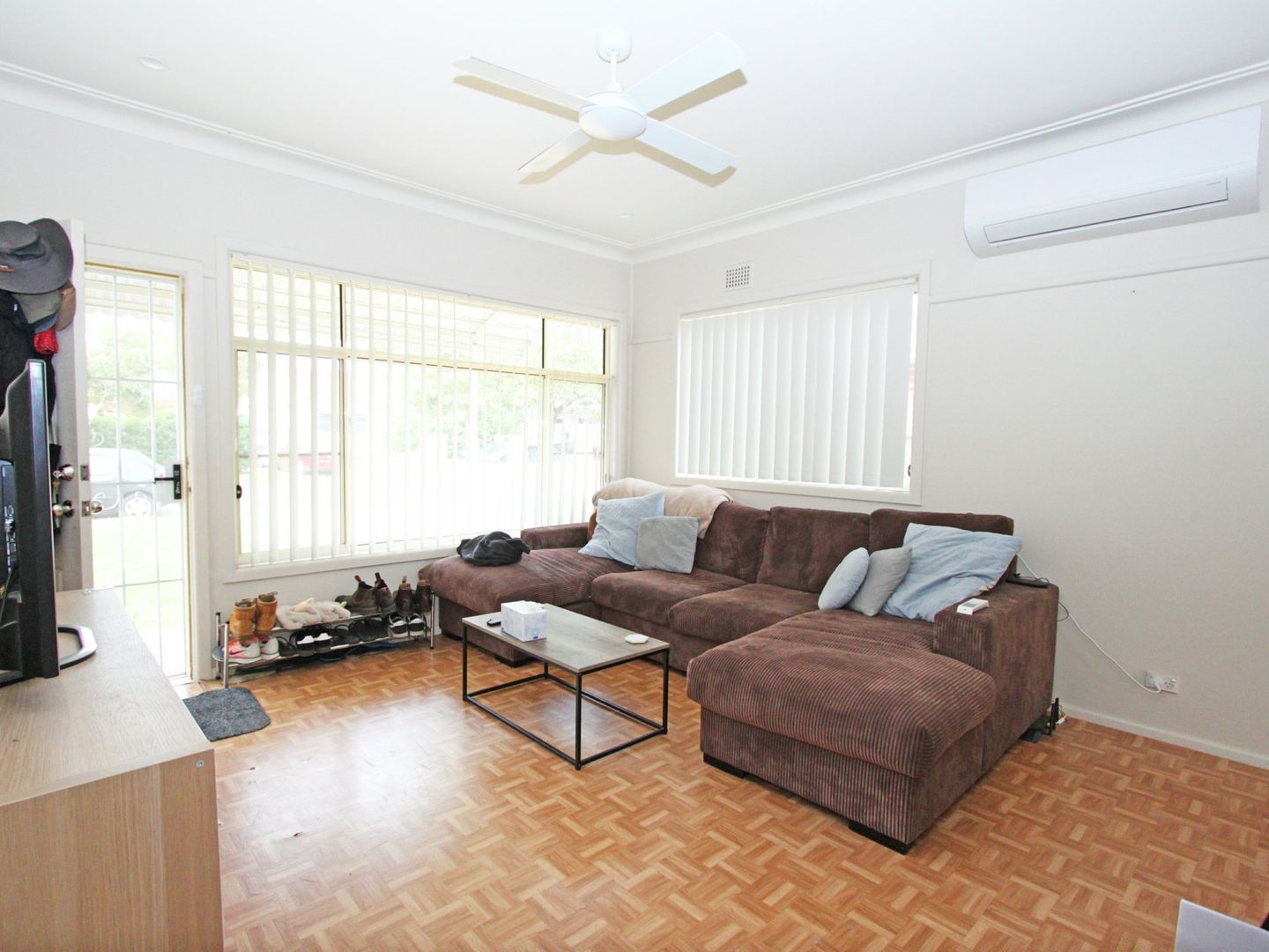 84 Penrose Crescent, South Penrith NSW 2750, Image 2