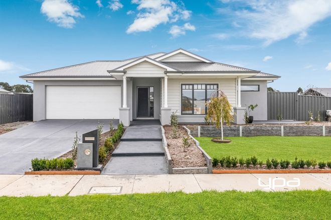 Picture of 5 Liquidamber Drive, ROMSEY VIC 3434