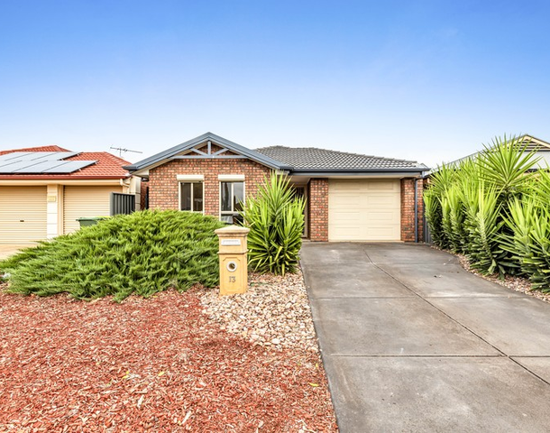 13 Almond Circuit, Munno Para West SA 5115