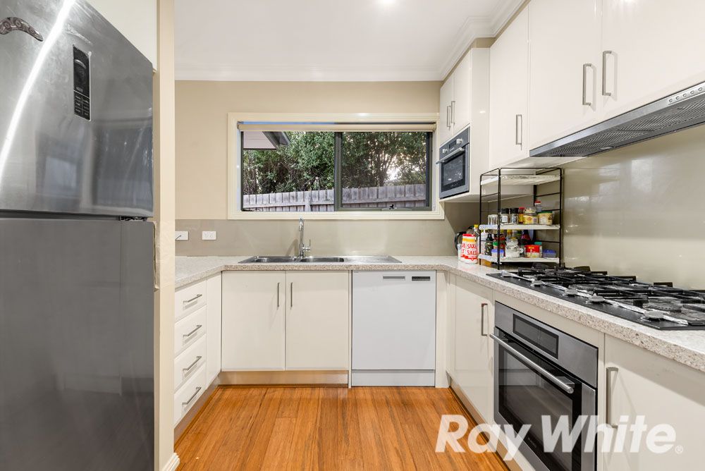 2/3 Harlaw Court, Wheelers Hill VIC 3150, Image 2