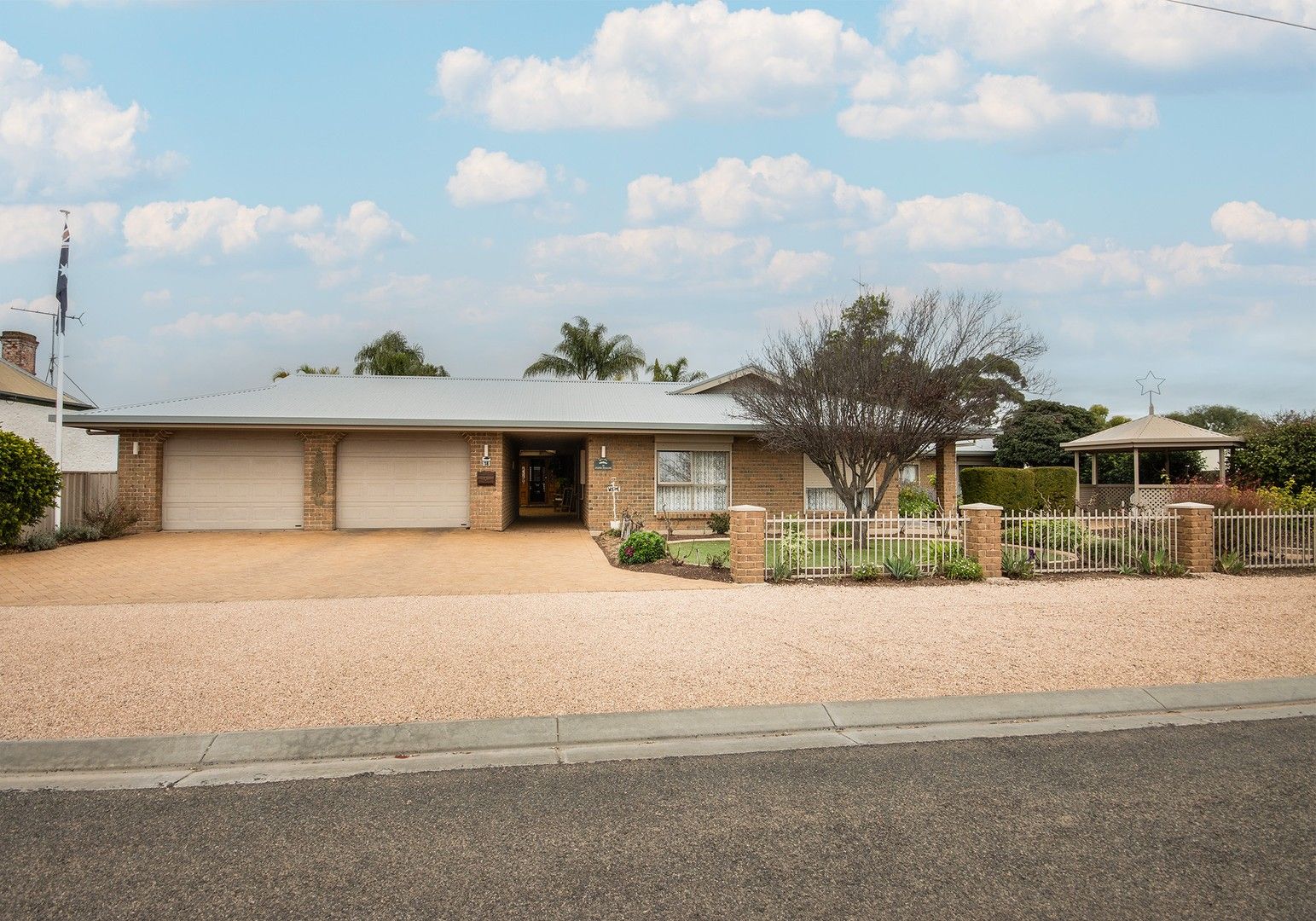 18 Olive Parade, Kadina SA 5554 Domain