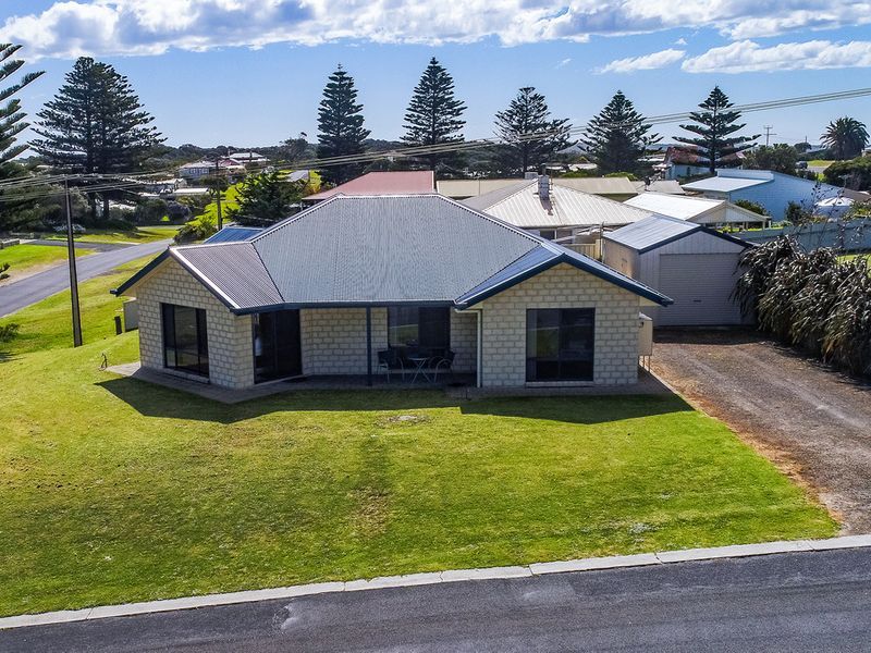 14 Chambers Street, Beachport SA 5280, Image 1