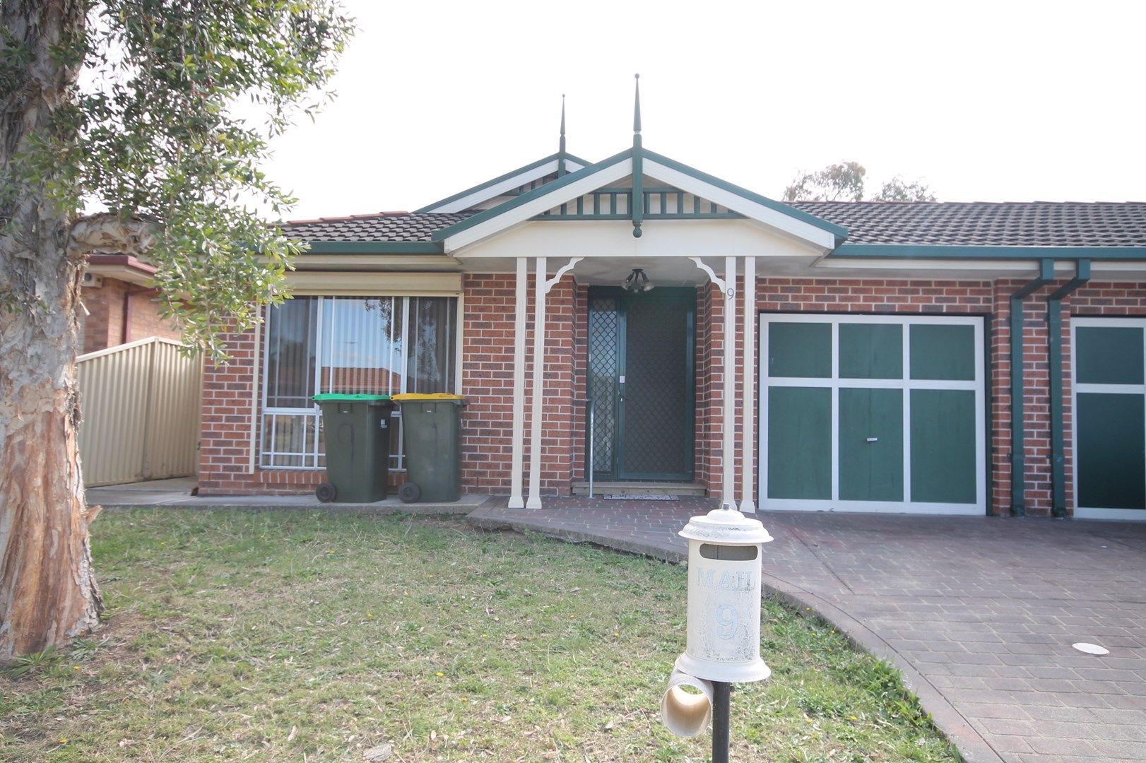 9 Harrier Ave, Green Valley NSW 2168, Image 0