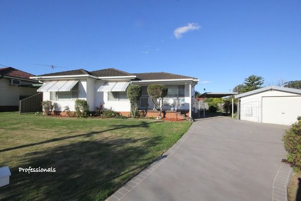 18 Somme Crescent, Milperra NSW 2214