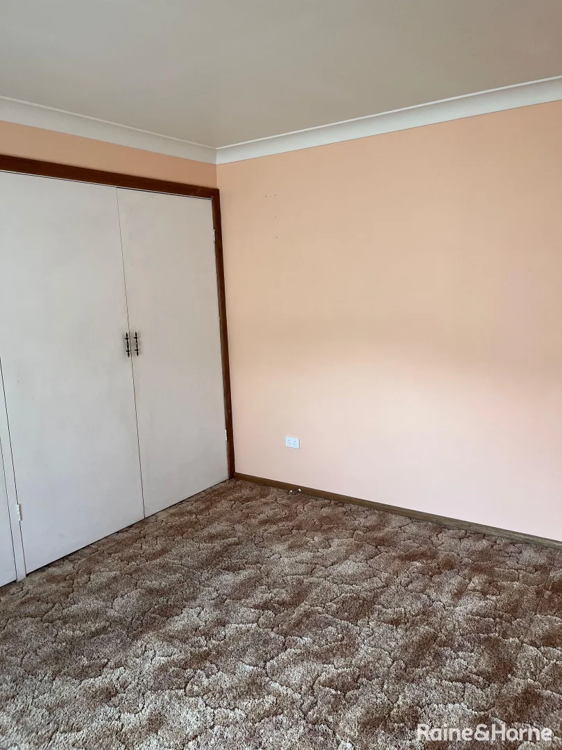 Additional image 5 of 46 Thornhill St, Young NSW 2594