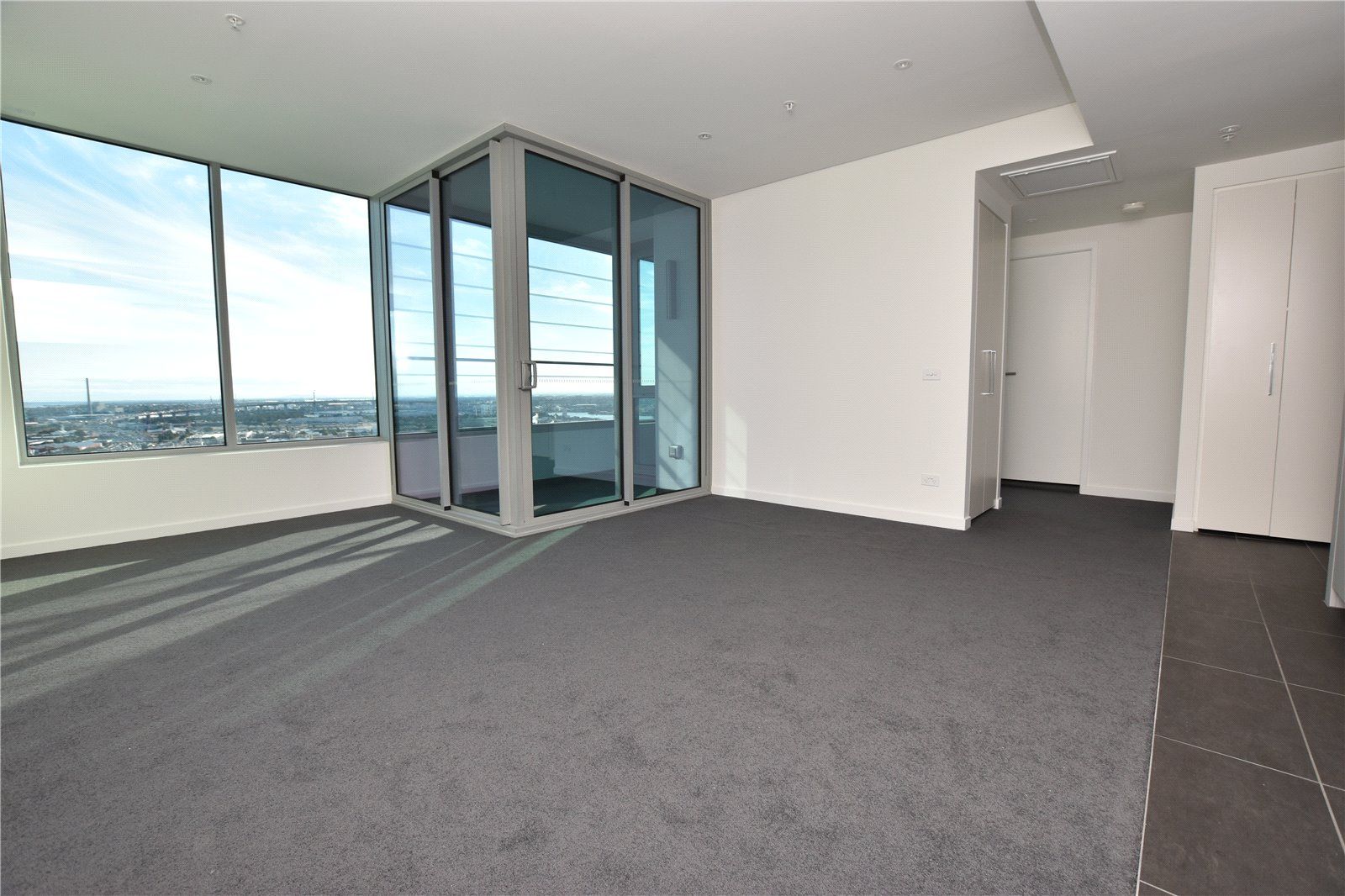 2806/81 South Wharf Drive, Docklands VIC 3008, Image 1
