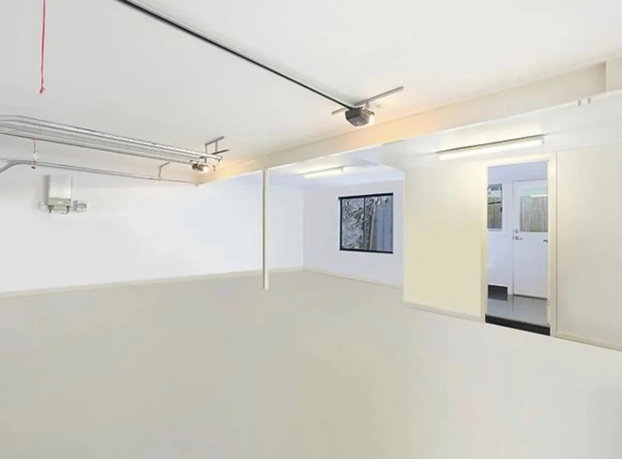 Additional image 16 of 3 Fourth Avenue, Labrador QLD 4215