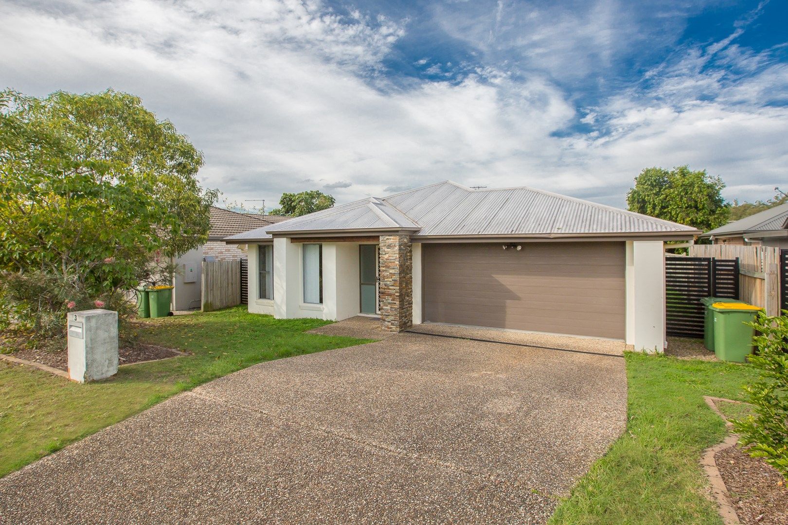 3 bedrooms House in 3 Saltram Avenue HOLMVIEW QLD, 4207