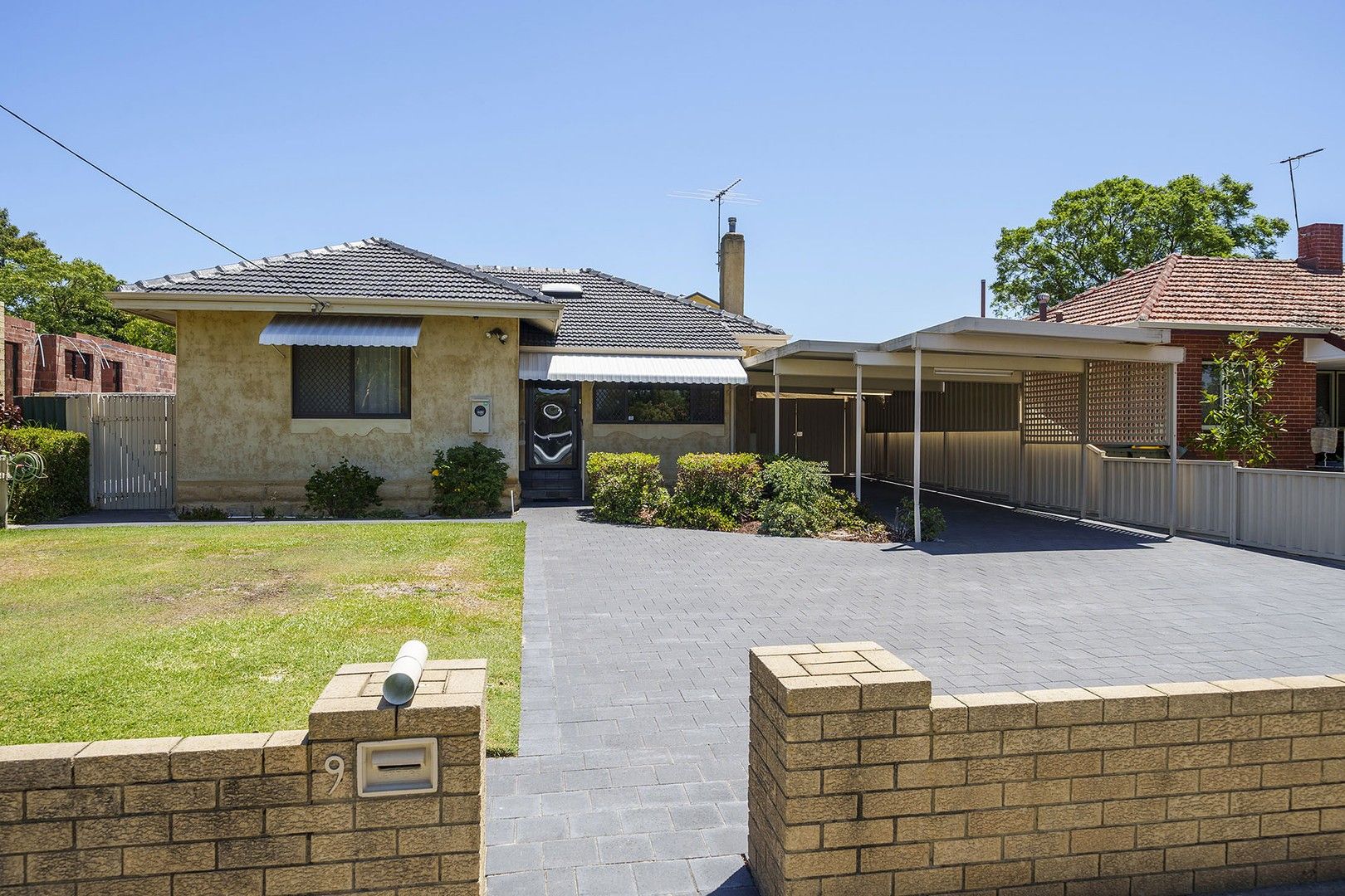 9 Hitchcock Street, St James WA 6102, Image 0