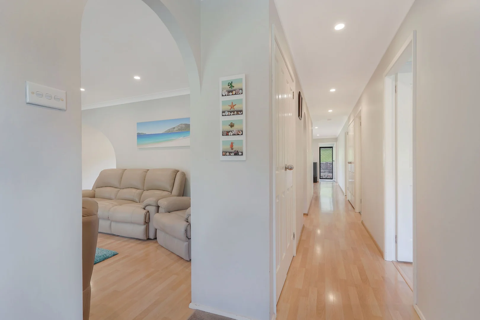 Additional image 3 of 10 Roy Ave, Bolton Point NSW 2283