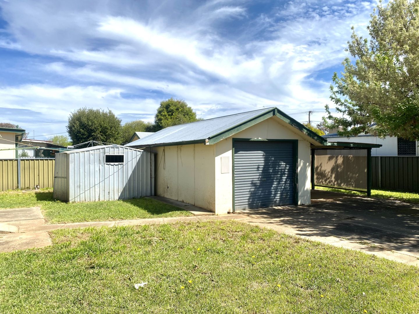 14 Lee Street, Cowra NSW 2794 House For Rent 265 Domain