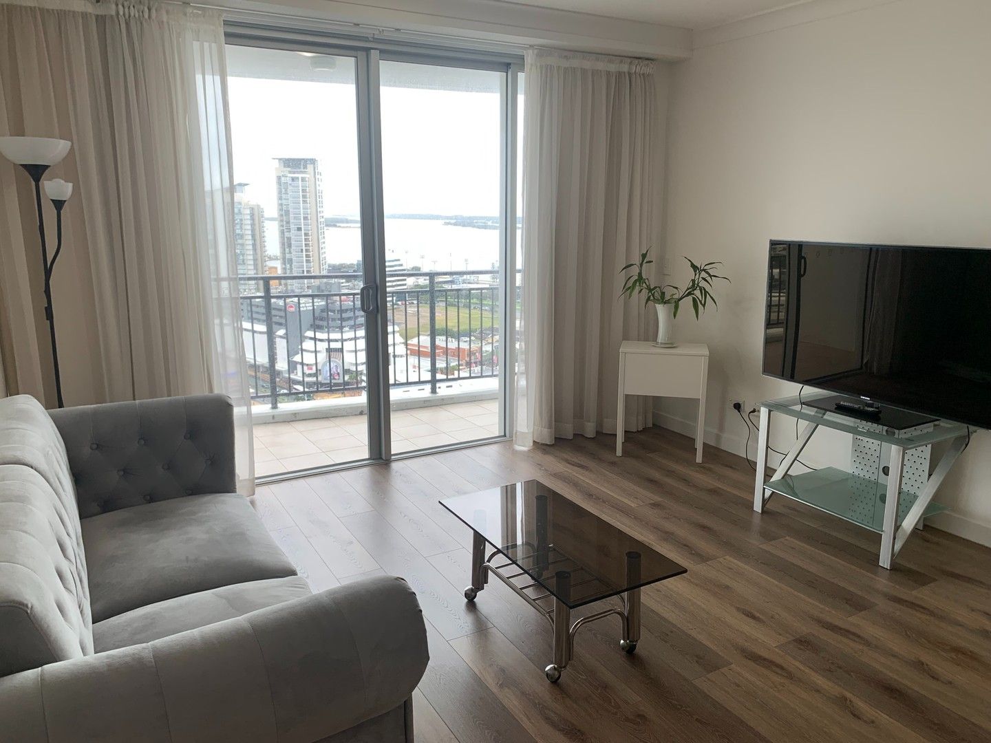 2 bedrooms Apartment / Unit / Flat in Scarborough St SOUTHPORT QLD, 4215