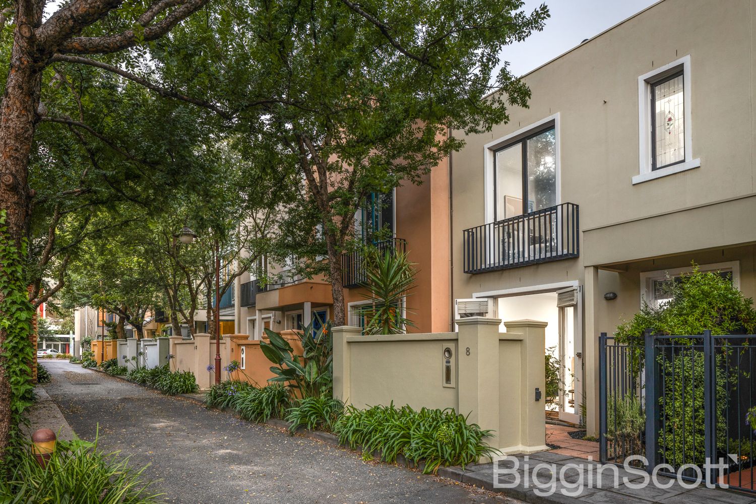 8 Portview Square, Port Melbourne VIC 3207, Image 0