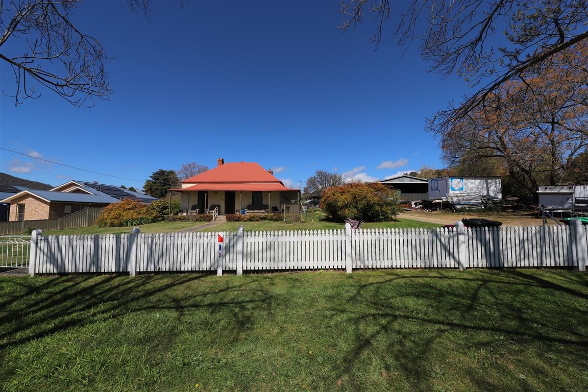 111 Tumut Street, Adelong NSW 2729, Image 1