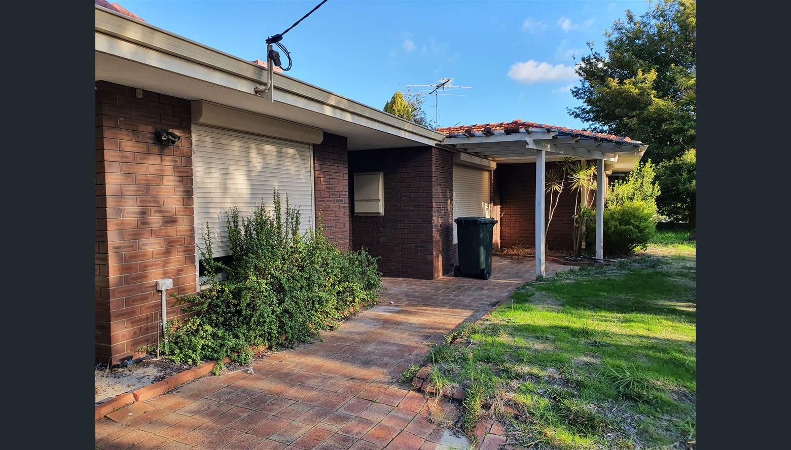 4 bedrooms House in 18 Avonlee Rd ARMADALE WA, 6112
