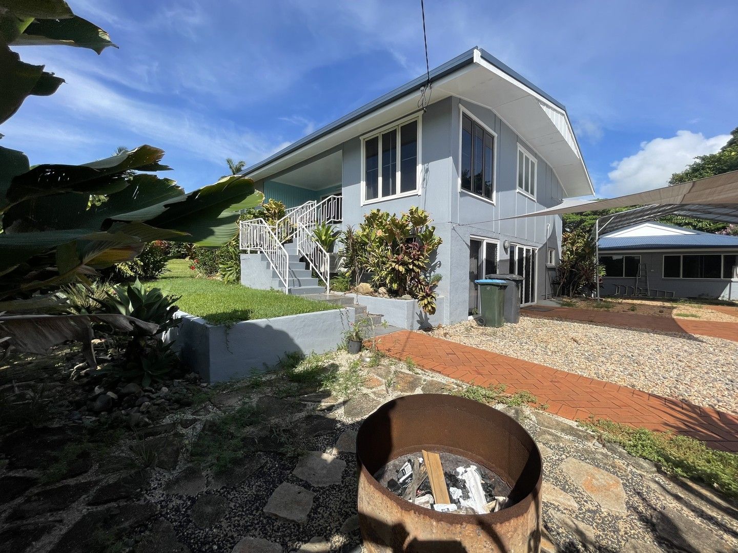 7 Cutten St, Bingil Bay QLD 4852, Image 0