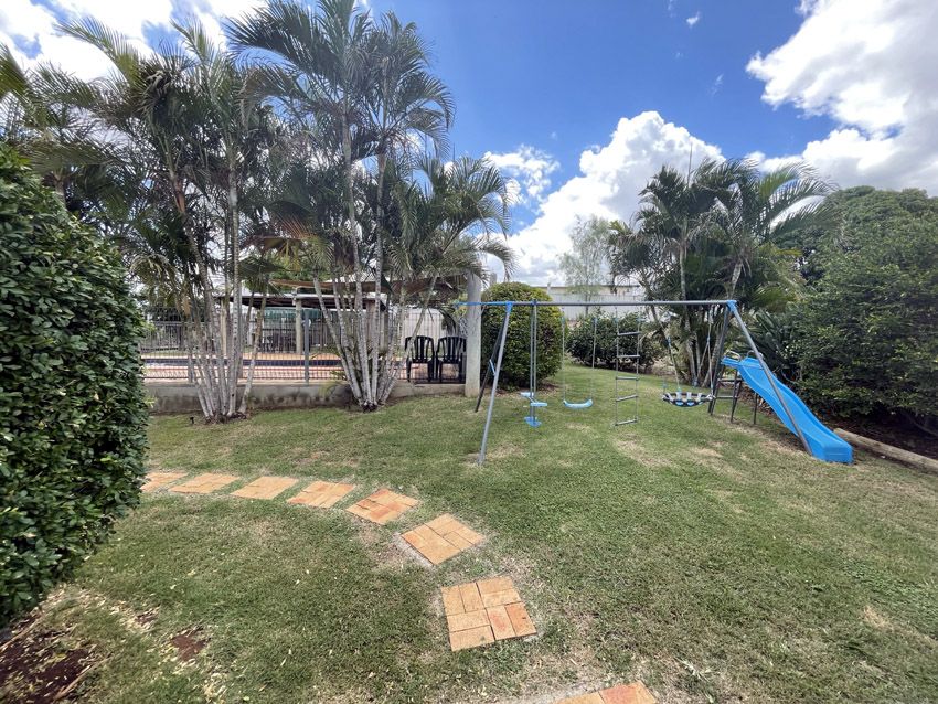 73 Fielding Street, Gayndah QLD 4625, Image 2