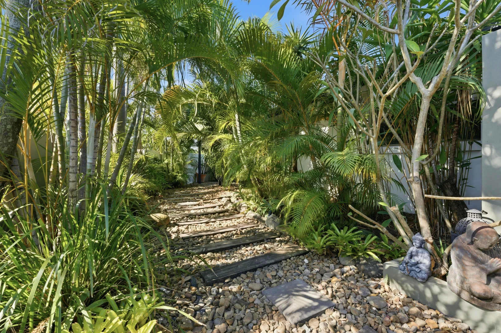 Additional image 10 of 2 Southerly Street, Mermaid Waters QLD 4218