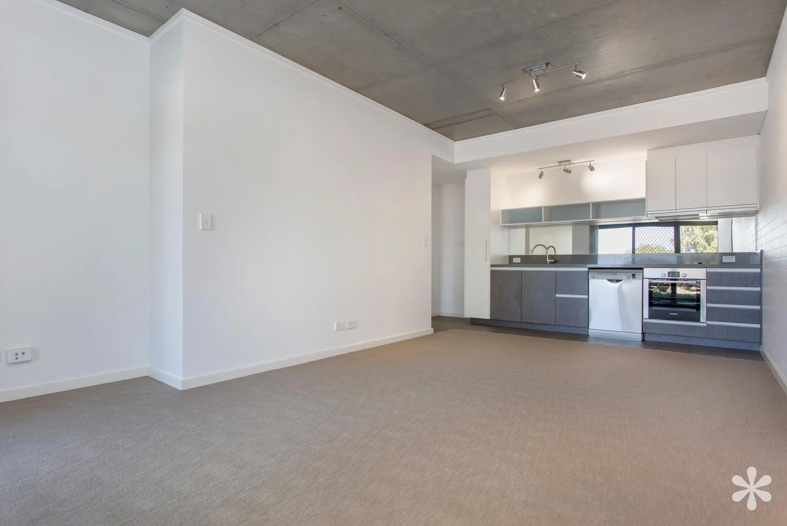 58/59 Breaksea Drive, North Coogee WA 6163