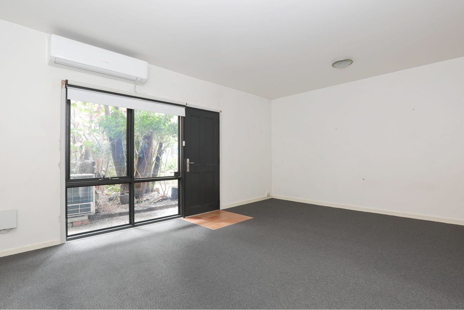 8/1023 Rathdowne Street, Carlton North VIC 3054 Apartment For Rent