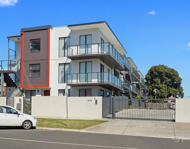 16/219 Watton Street, Werribee VIC 3030