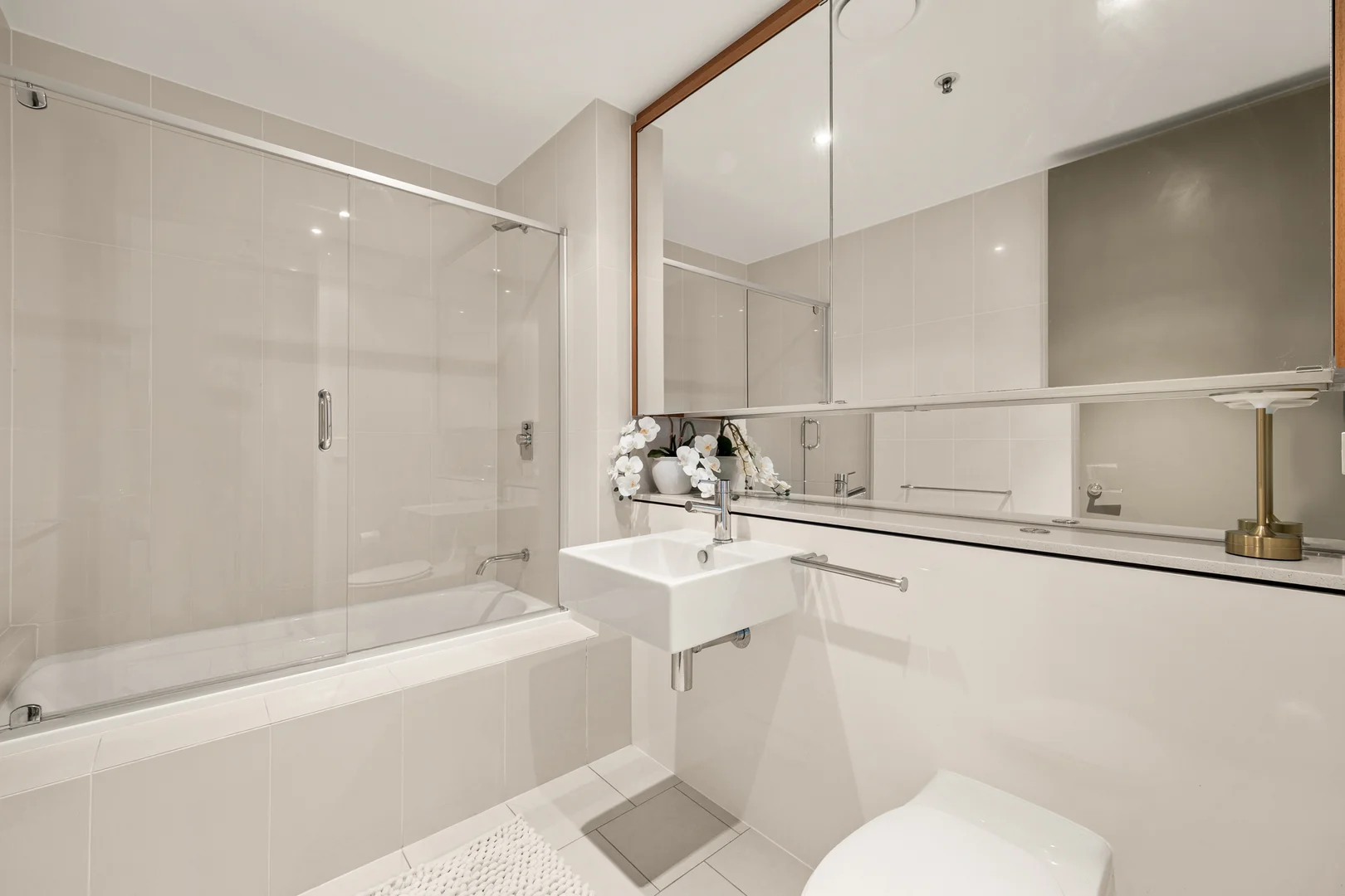 Additional image 12 of 107/37 Harbour Road, Hamilton QLD 4007