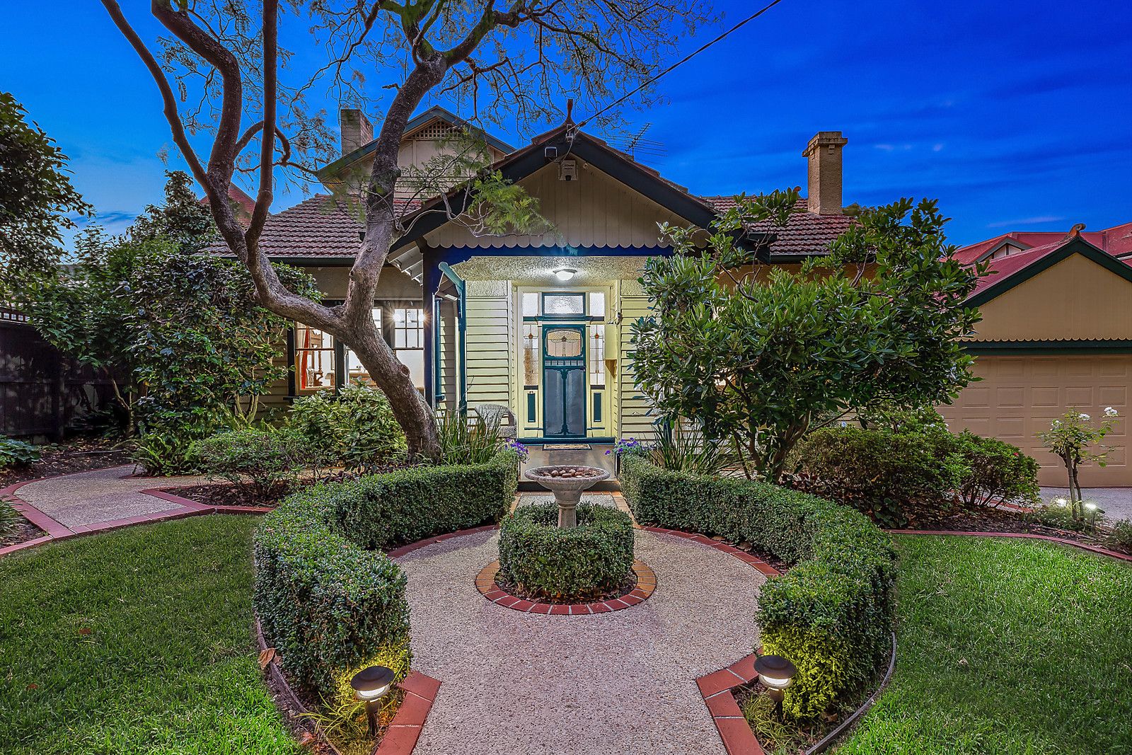 22 Durham Road, Surrey Hills VIC 3127, Image 0