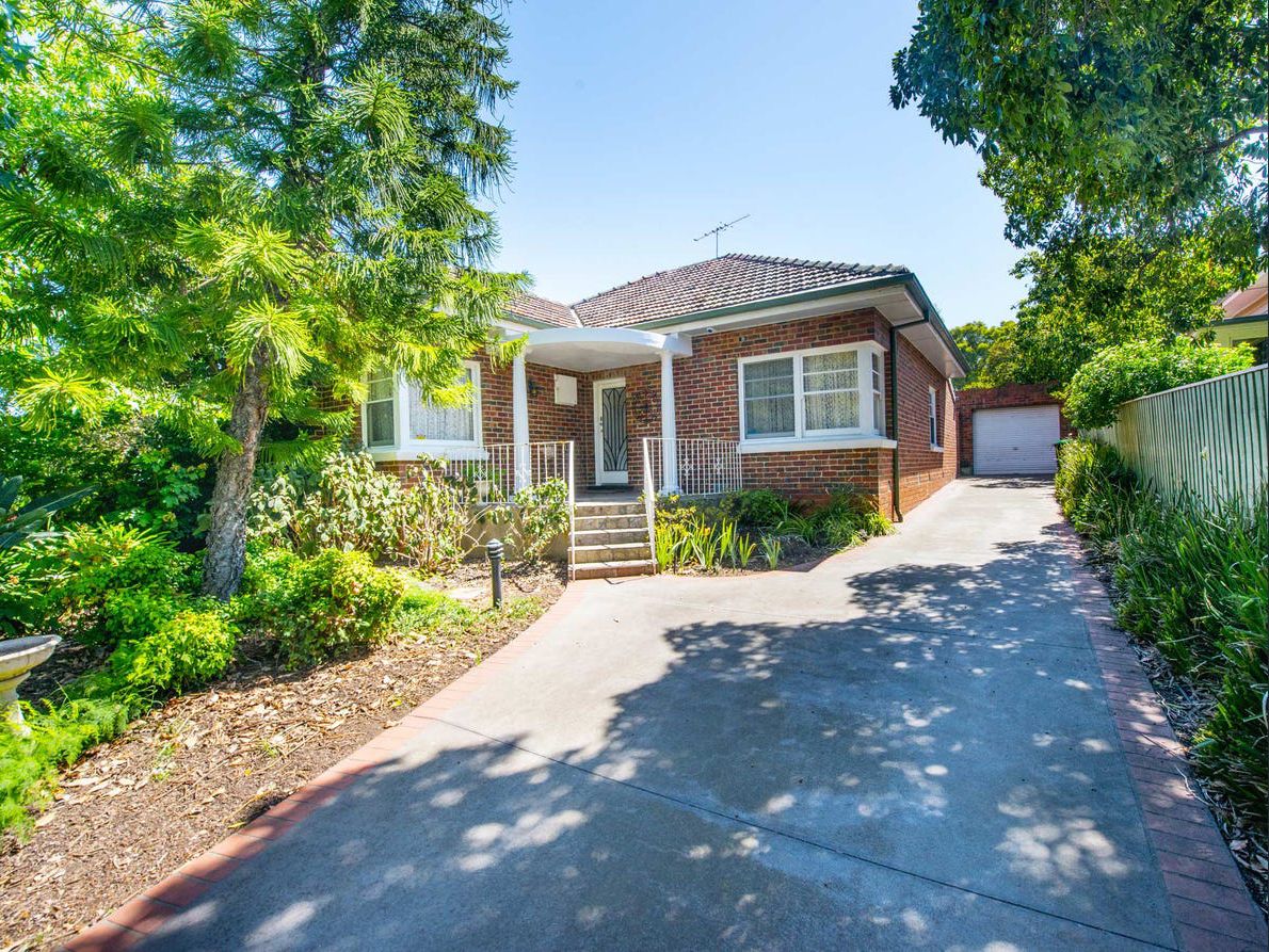 6 Cranwell Avenue, Strathmore VIC 3041, Image 0