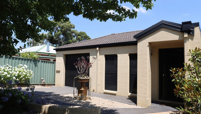 Picture of 2/3 McCalman Court, STRATHDALE VIC 3550