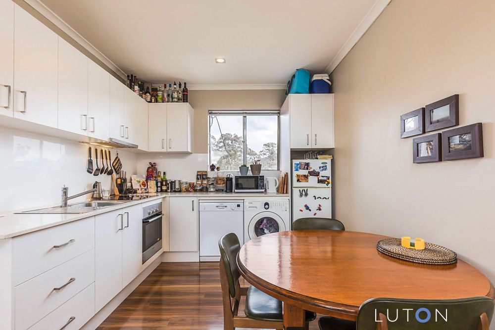 18/131 Rivett Street, Hackett ACT 2602, Image 2