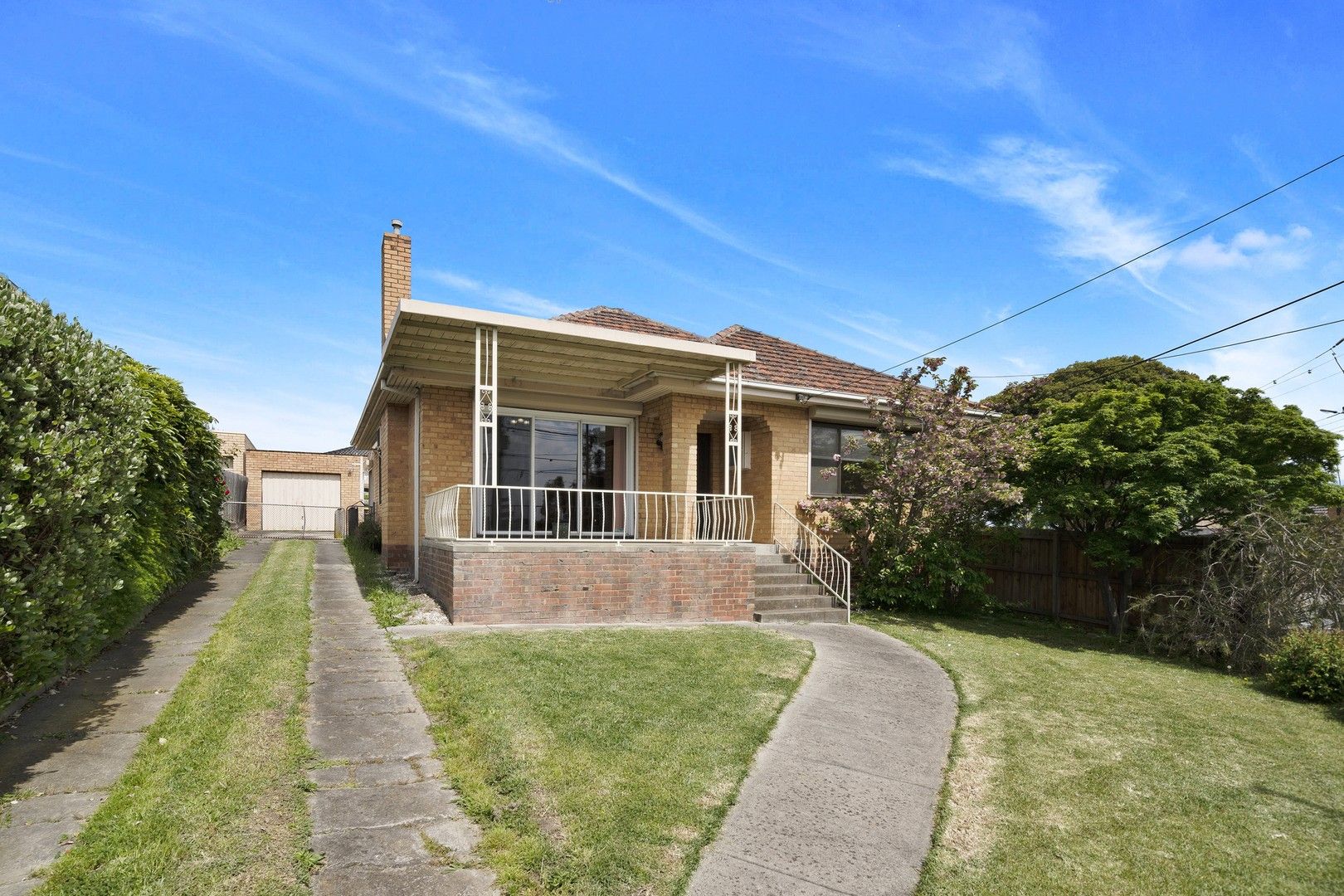3 bedrooms House in 140 Thompsons Road BULLEEN VIC, 3105