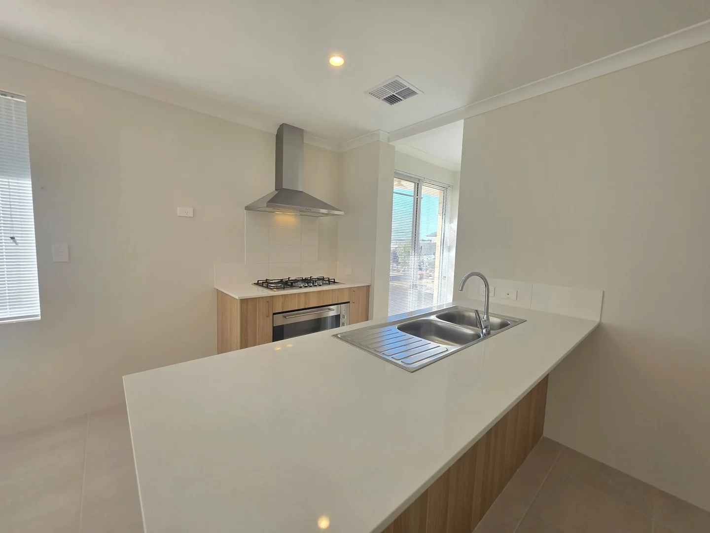 Additional image 4 of 61 Deauville Approach, Madora Bay WA 6210