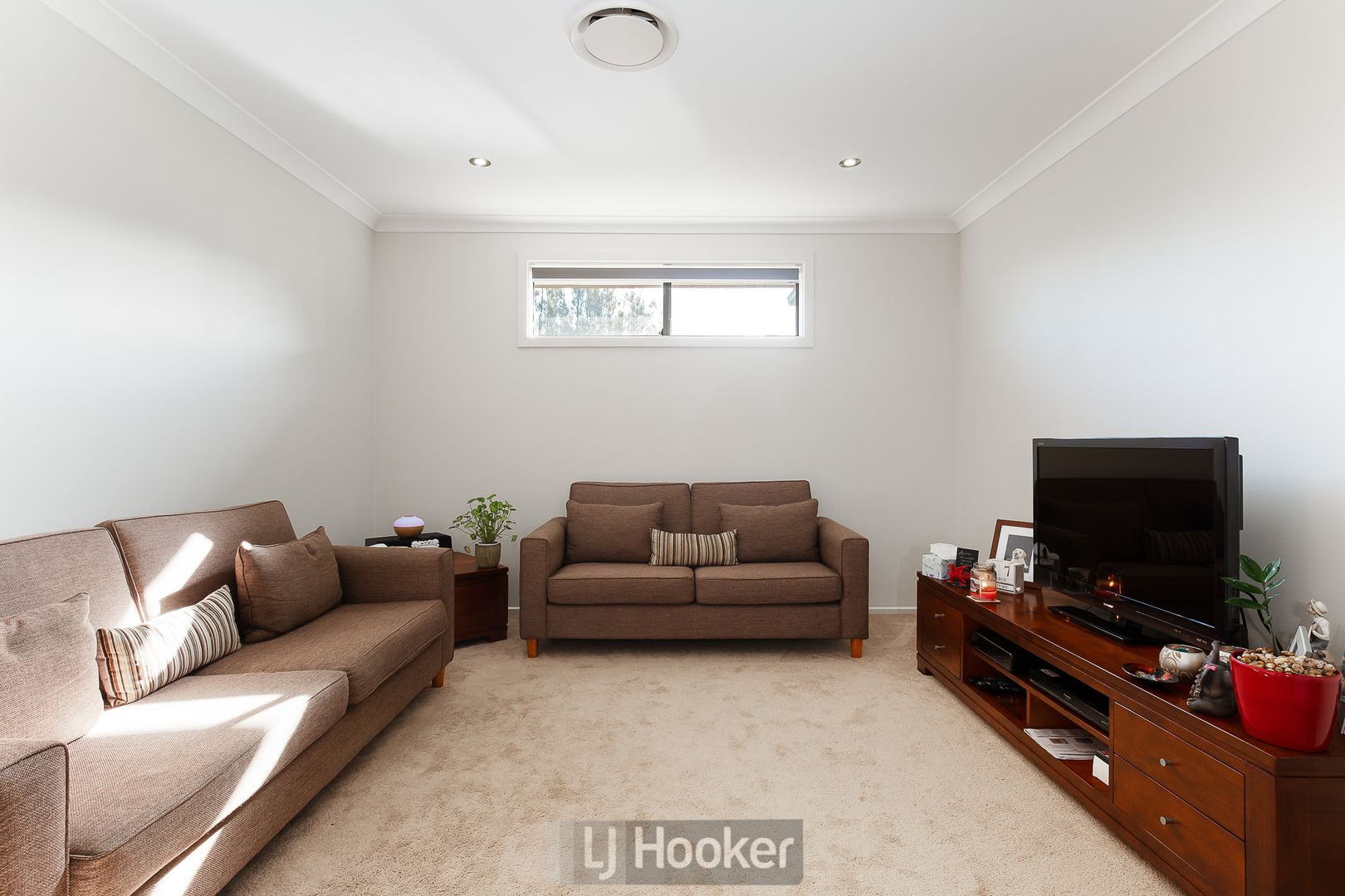 18 John Darling Avenue, Belmont North NSW 2280, Image 1