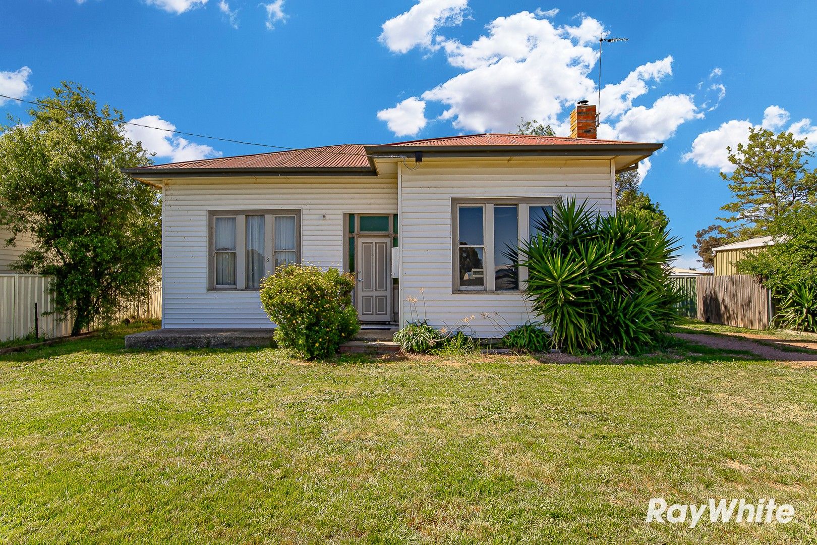 8 Mcpherson Street, Epsom VIC 3551, Image 0