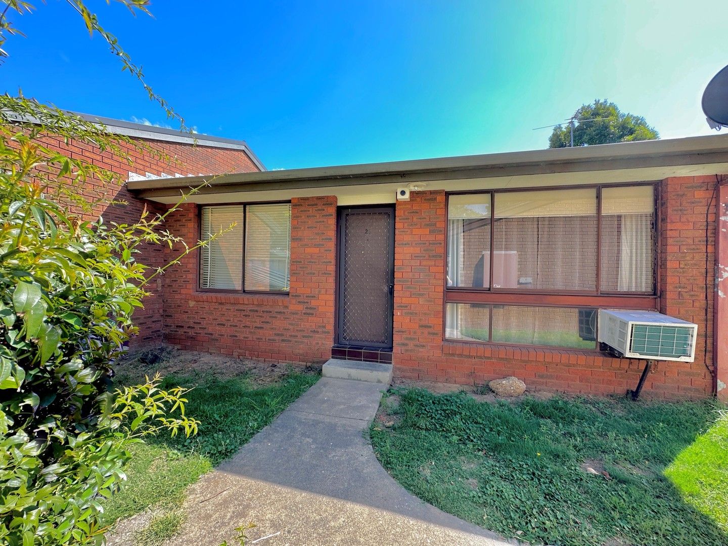 2 bedrooms Apartment / Unit / Flat in 26/520 Kaitlers Road LAVINGTON NSW, 2641