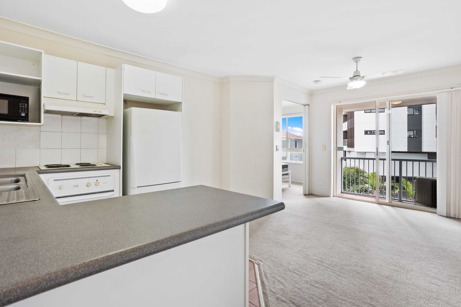 23/3-5 Barranbali Street, Chevron Island QLD 4217, Image 1