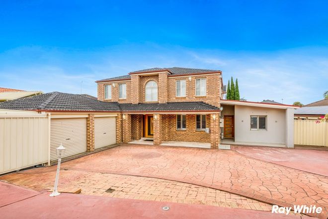 Picture of 9&9A Salisbury Court, WEST HOXTON NSW 2171