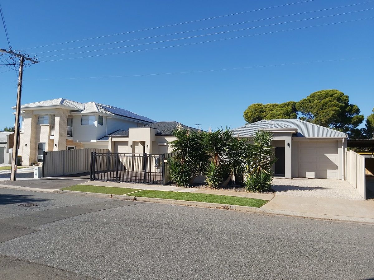 3 bedrooms House in 26 Wandana Terrace TAPEROO SA, 5017