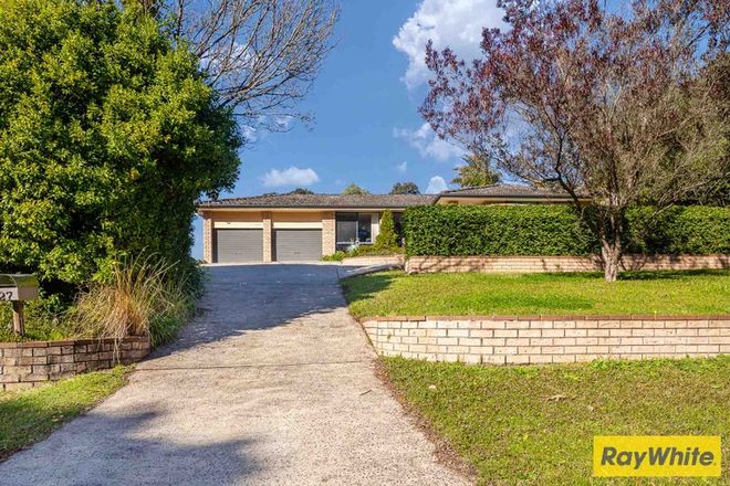 Picture of 27 Kennedy Crescent, DENHAMS BEACH NSW 2536