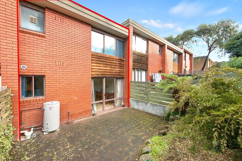 9/2 Clifford Court, Howrah TAS 7018, Image 1