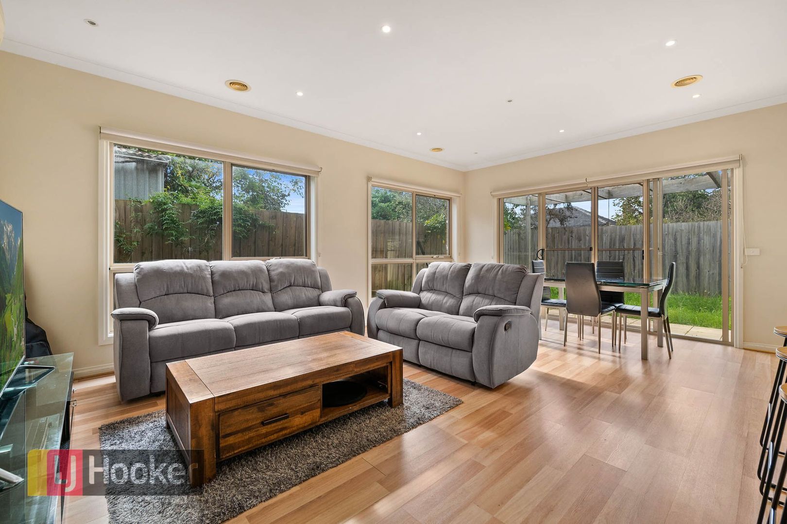 2/9 STEPHENS AVENUE, Springvale VIC 3171, Image 1