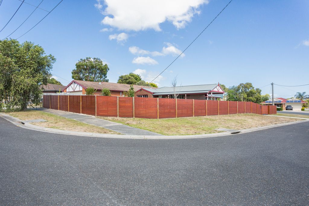 21 Lady Beverley Circuit, Somerville VIC 3912, Image 2