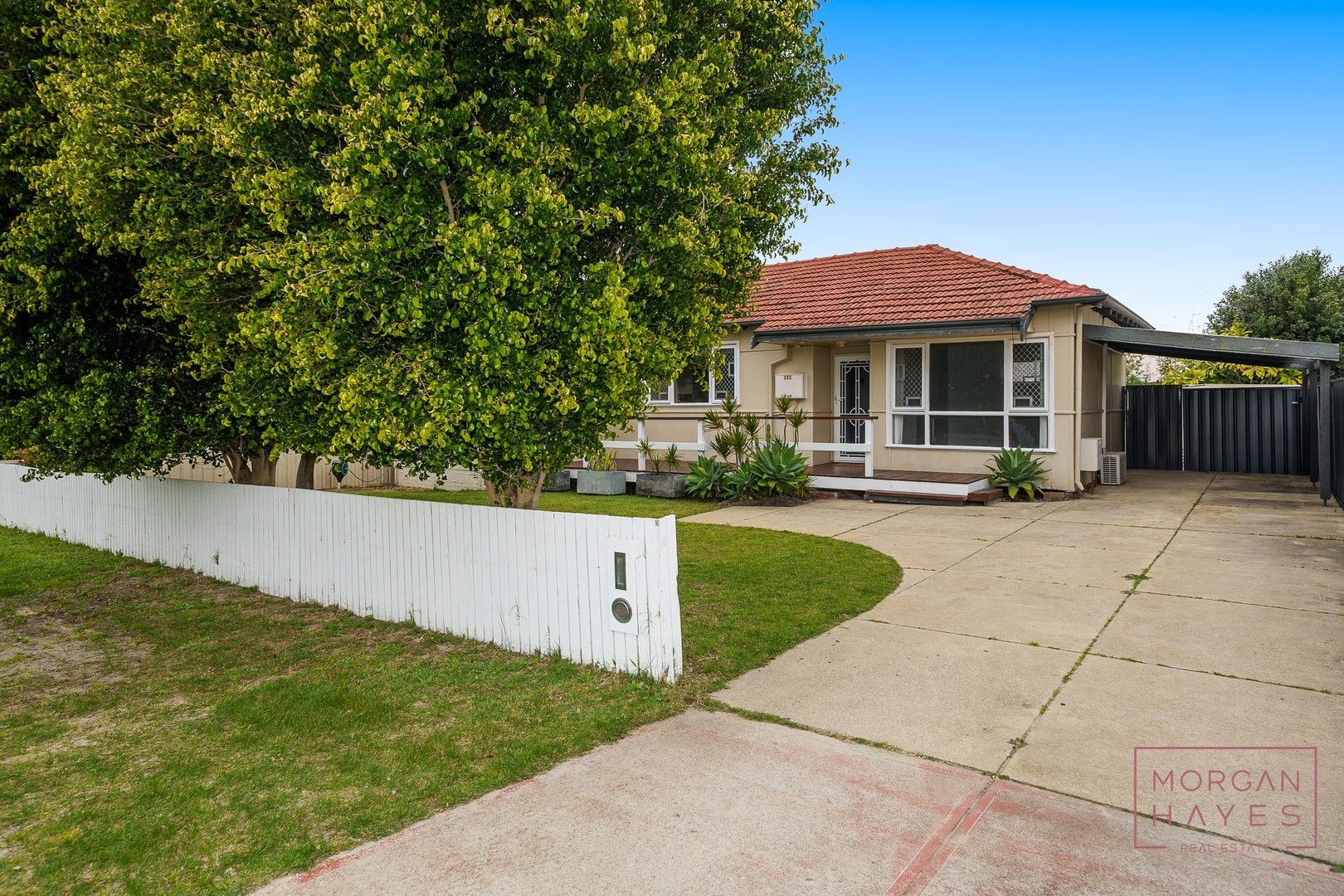 3 bedrooms House in 392 Knutsford Avenue KEWDALE WA, 6105