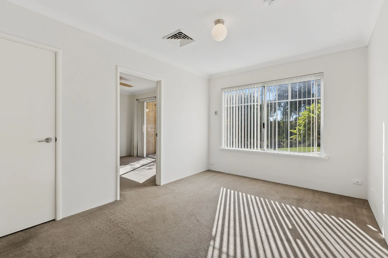 Additional image 14 of 4/5 Spyglass Grove, Connolly WA 6027