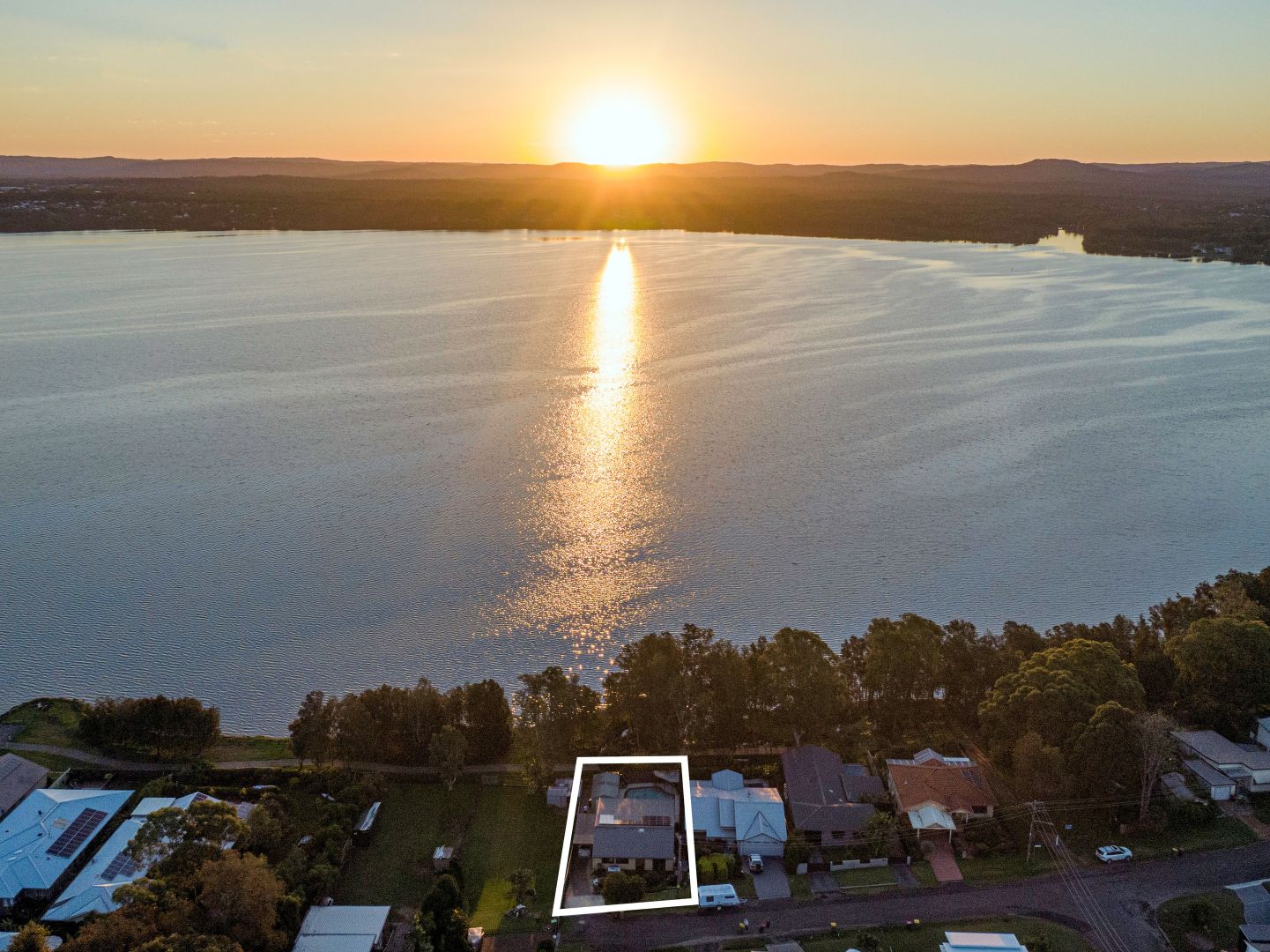 2 Kyong Avenue, Buff Point NSW 2262