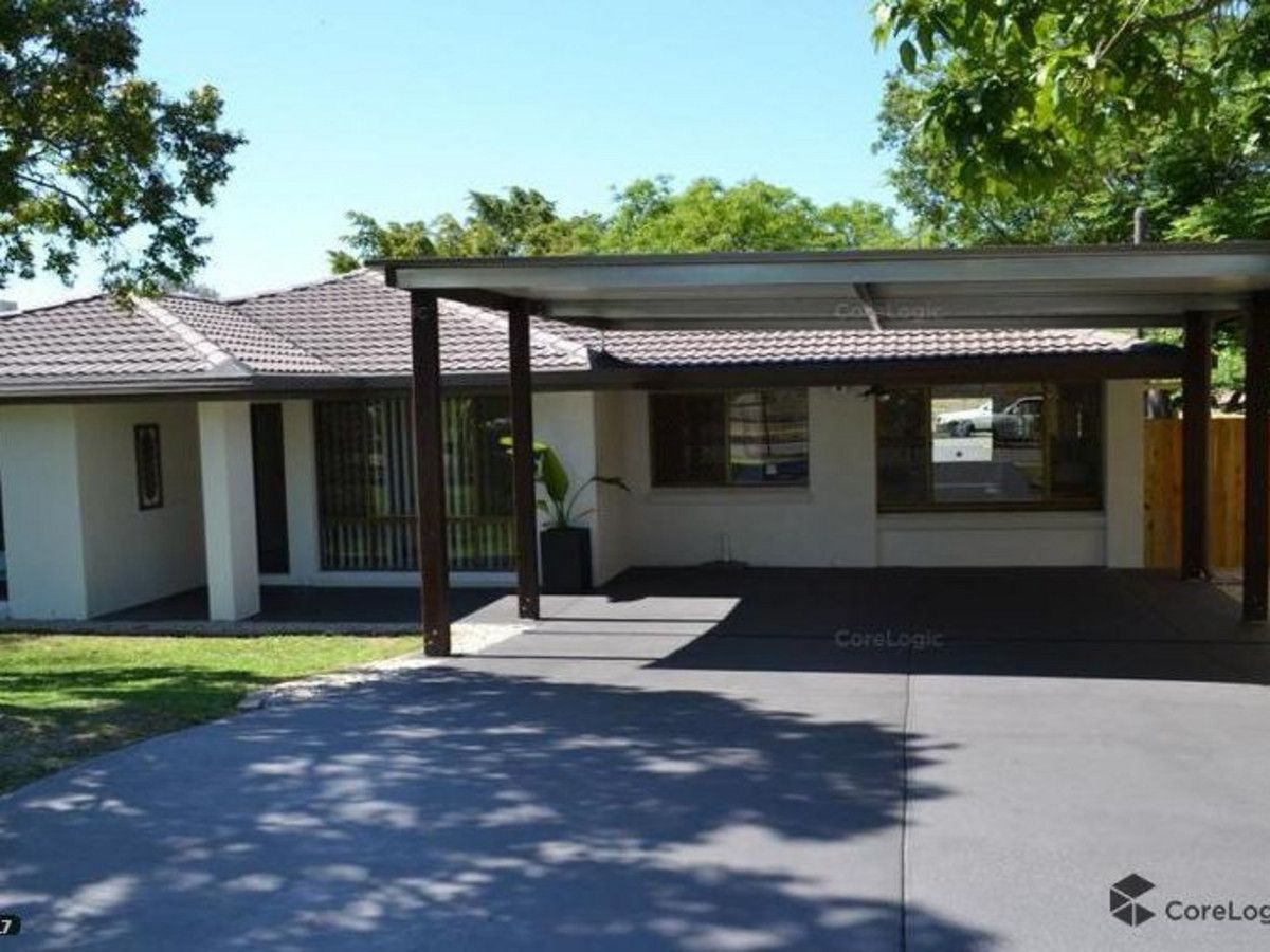 4 bedrooms House in 4 Sirocco Street JAMBOREE HEIGHTS QLD, 4074