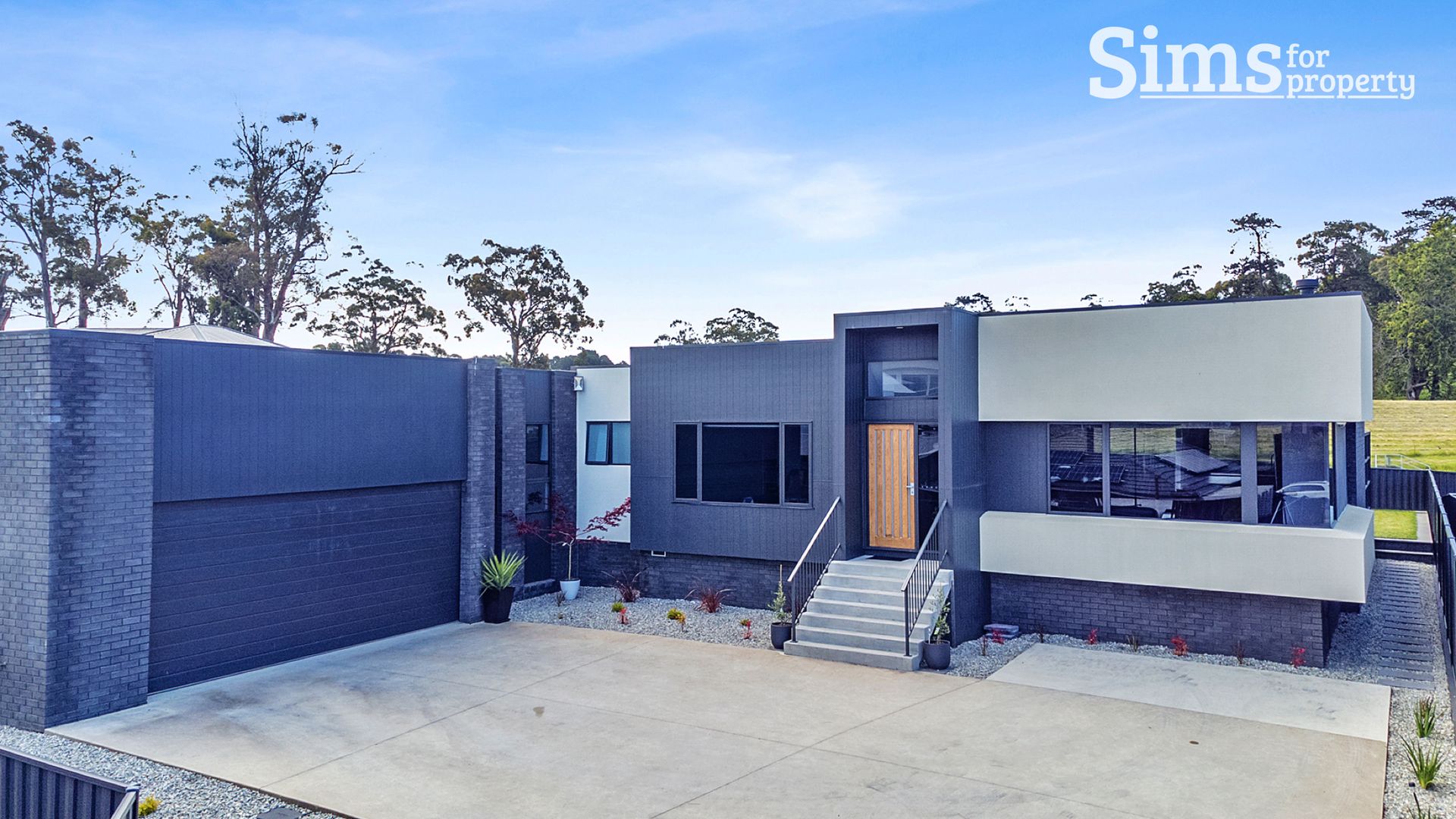 55 Lakeside Drive, Kings Meadows Property History & Address Research