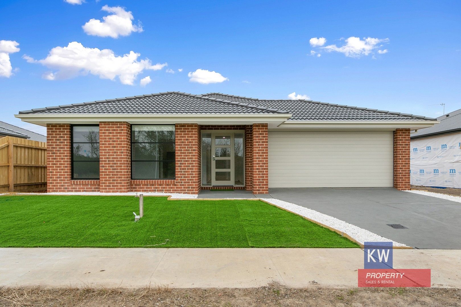 4 bedrooms House in 71 Madden St MORWELL VIC, 3840